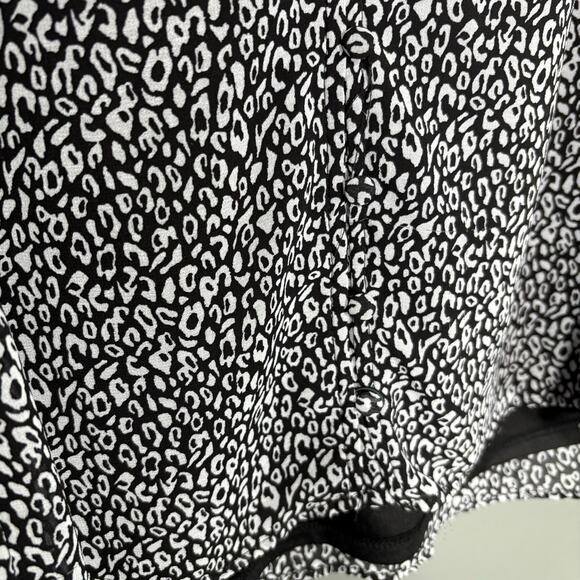 Sam & Jess Women's Black & White Mini Leopard Print Top - Size Small - Boho Chic - Picture 3 of 6